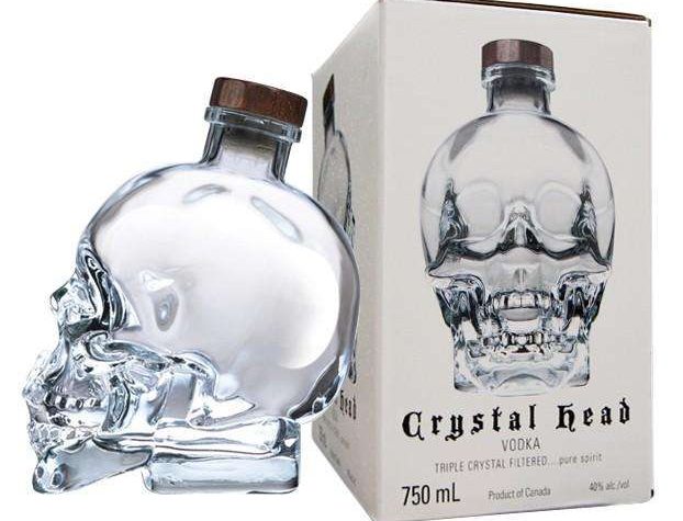 News On Topic Ruou-Vodka-Crystal-Head-622x475 Most Unique Liquor Bottles In the World Stories 